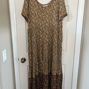 NWOT Large Natural Life maxi dress